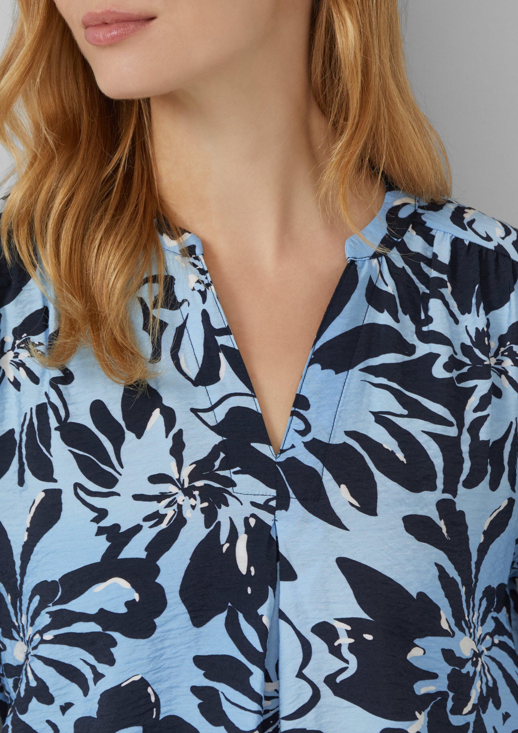 Viskosemix-Bluse im Relaxed Fit mit Raffung