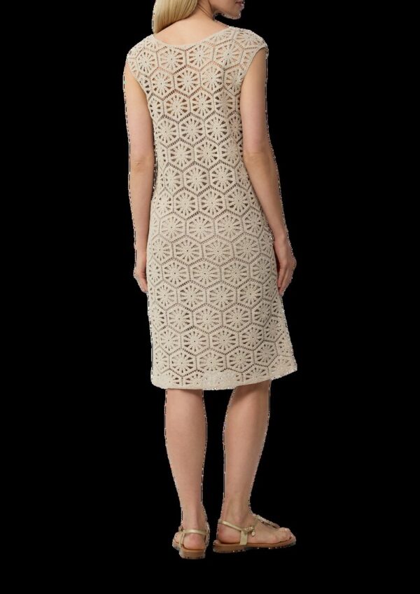 Kleid aus Häkelspitze mit V-Ausschnitt und Unterkleid