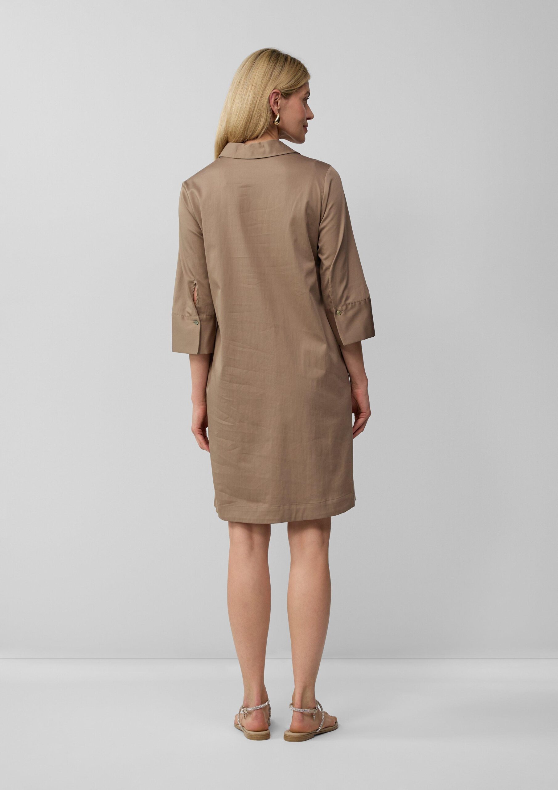Ausgestelltes Tunikakleid mit 3/4-Ärmeln