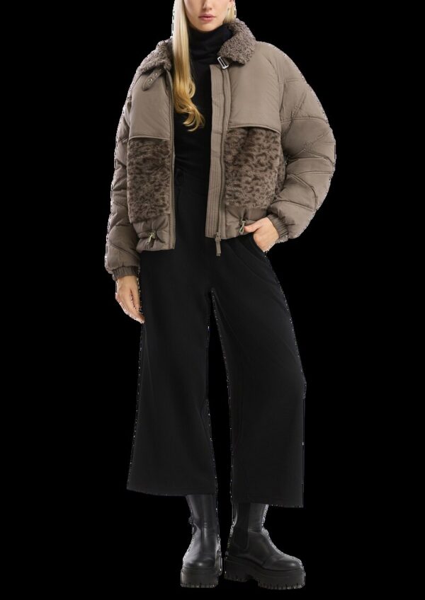Wattierte Jacke im Materialmix