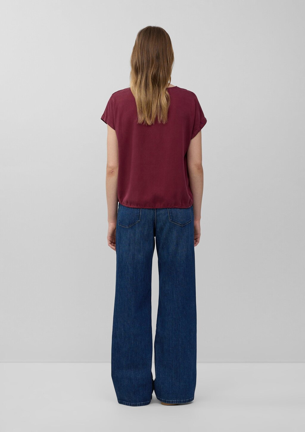 Ärmellose Bluse aus Lyocell mit Tunnelzug am Saum