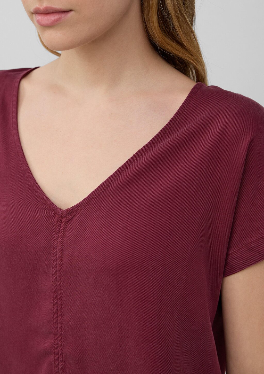 Ärmellose Bluse aus Lyocell mit Tunnelzug am Saum