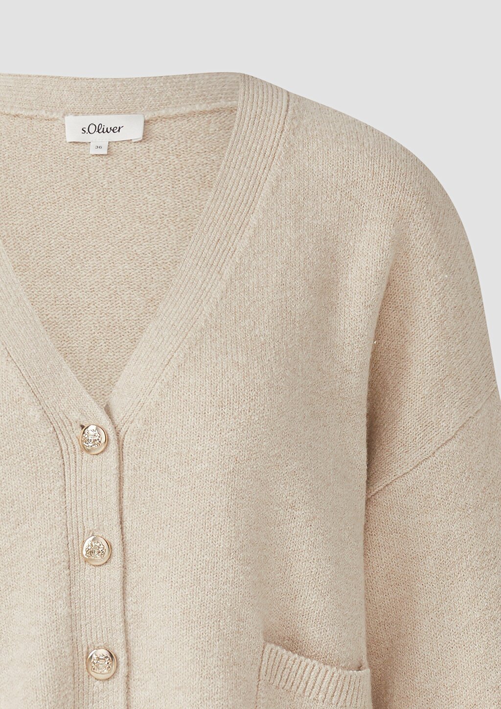 Oversized Strickjacke mit dekorativen Knöpfen