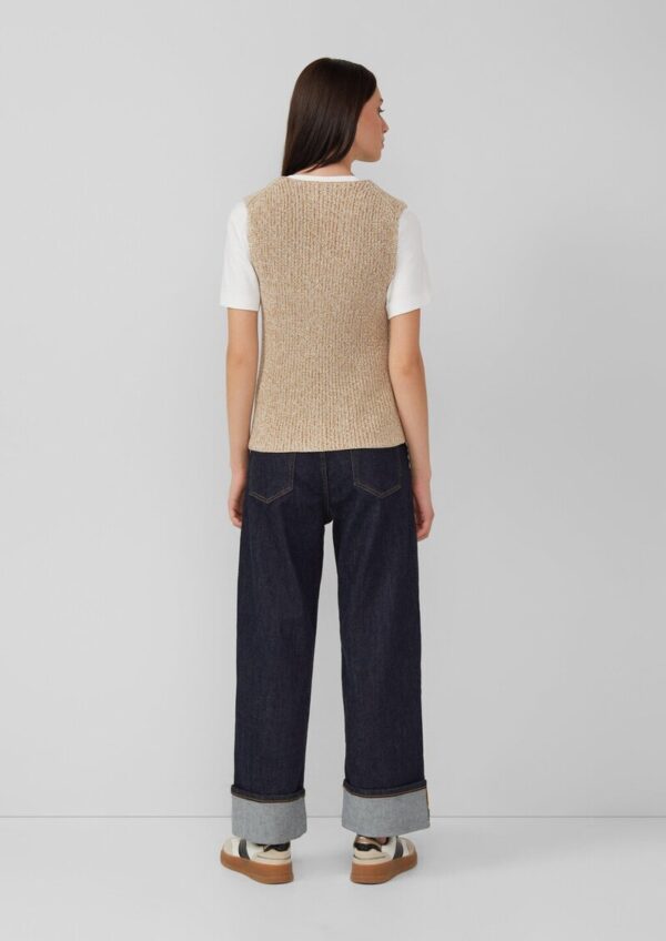 Strickweste im Slim Fit mit Knopfleiste