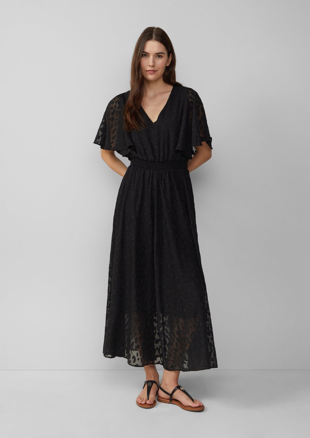 Festliches Maxikleid aus Struktur-Chiffon mit gesmokter Taille