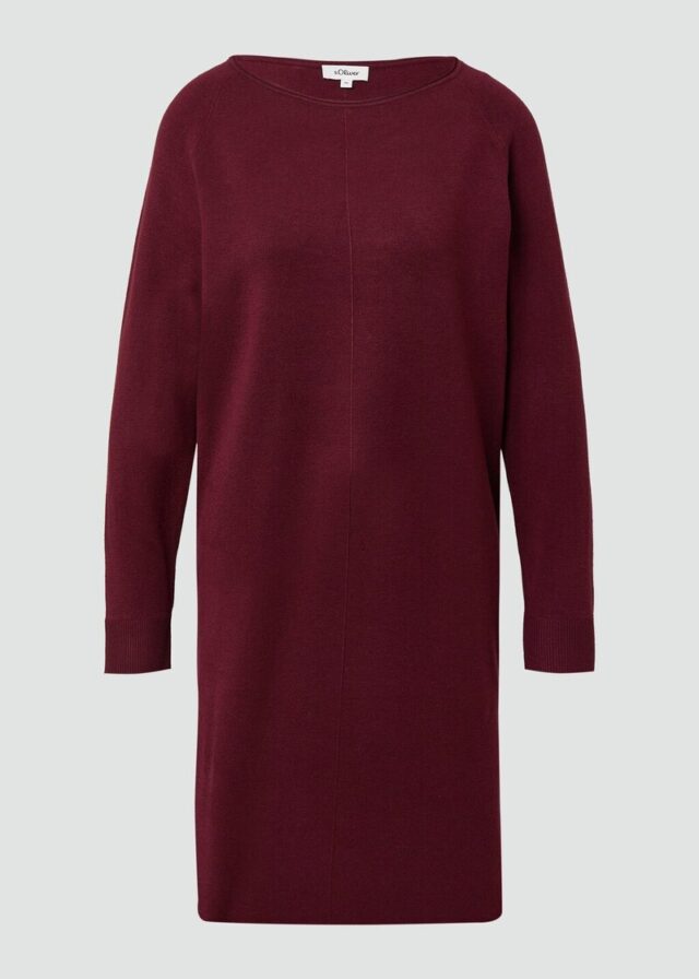 Weiches Feinstrickkleid aus Viskosemix