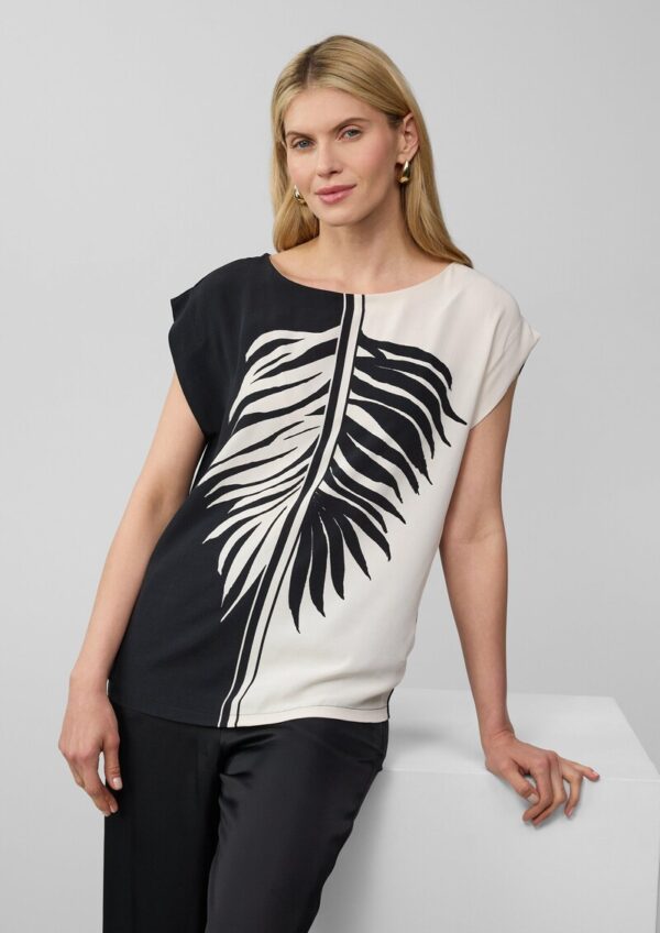 Ärmelloses Blusenshirt mit Kontrastmotiv