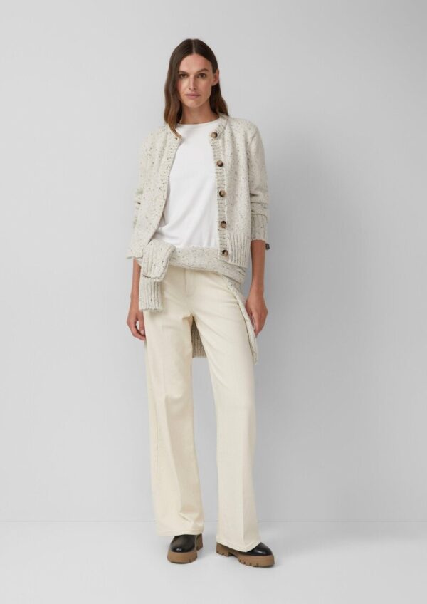 Kurze Strickjacke aus Baumwollmix mit Knopfleiste