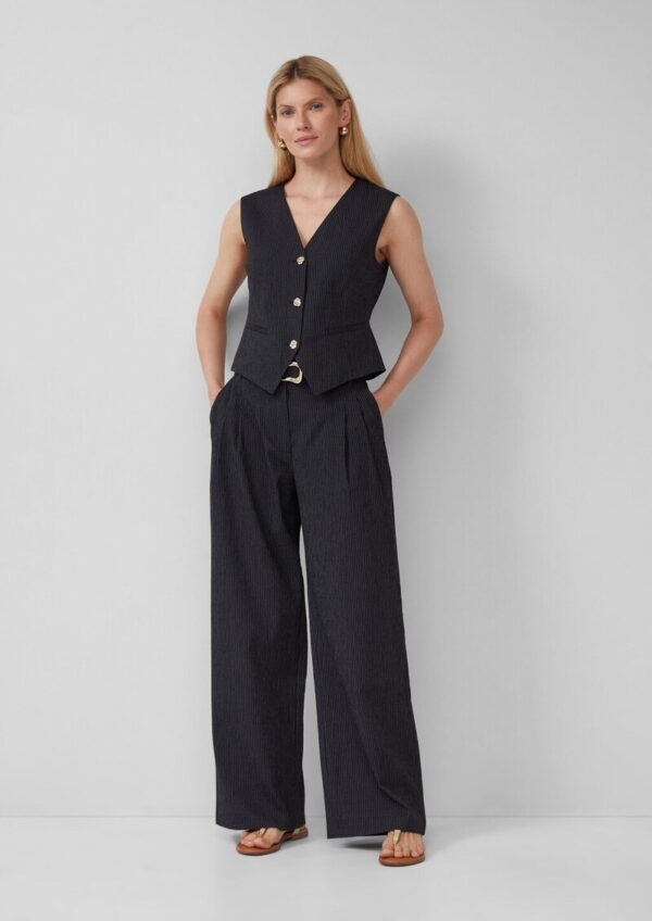 Taillierte Slim-Fit-Weste mit feinen Streifen