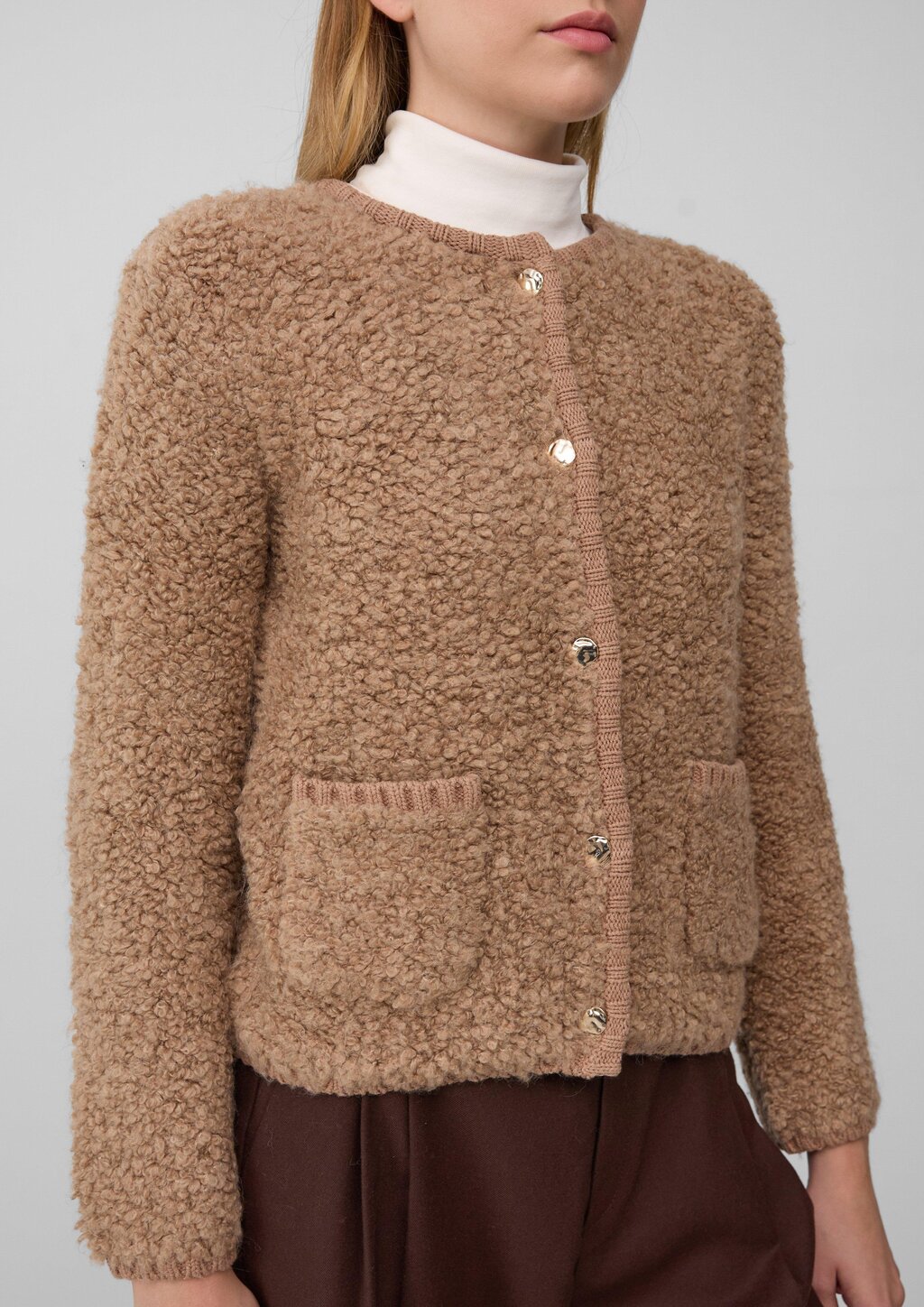 Bouclé-Strickjacke aus Alpaka-Wollmix