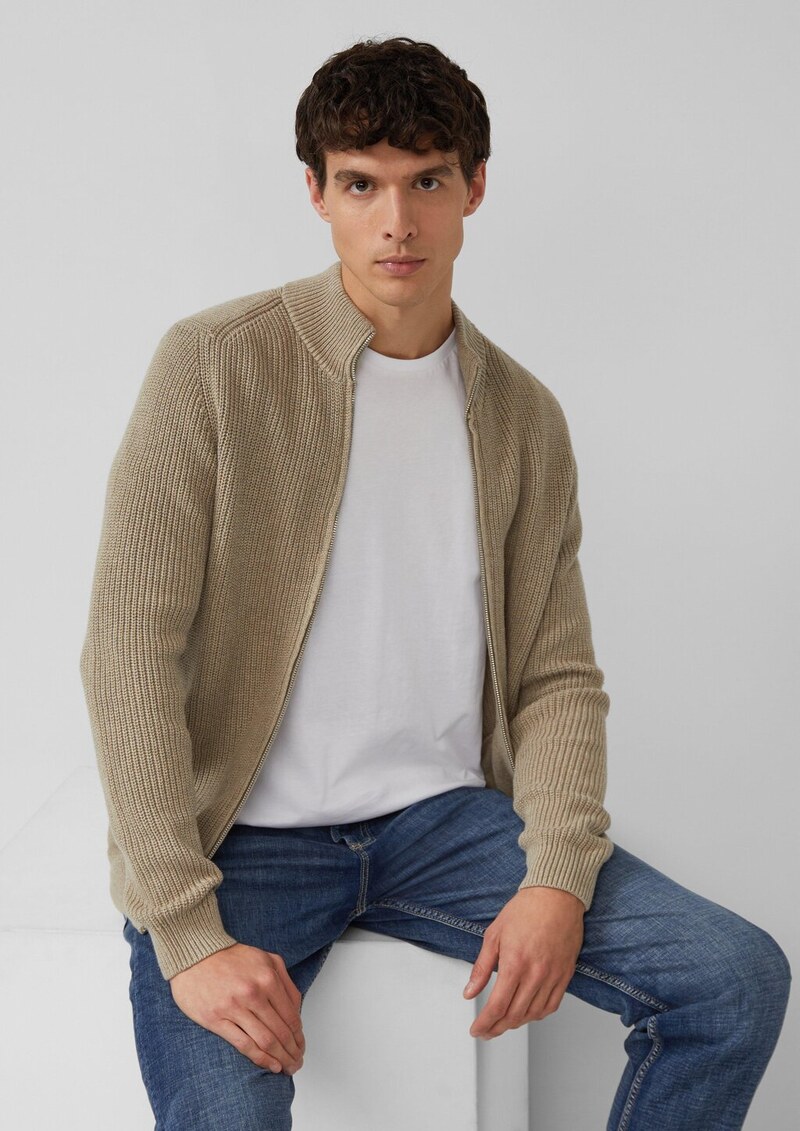 Struktur-Strickjacke mit Eingrifftaschen und Reißverschluss