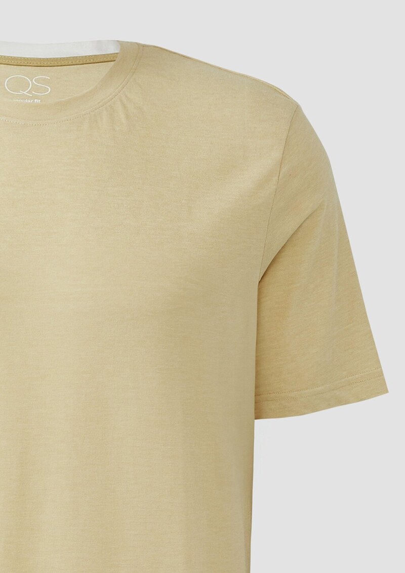 Meliertes T-Shirt mit Layering-Detail am Kragen