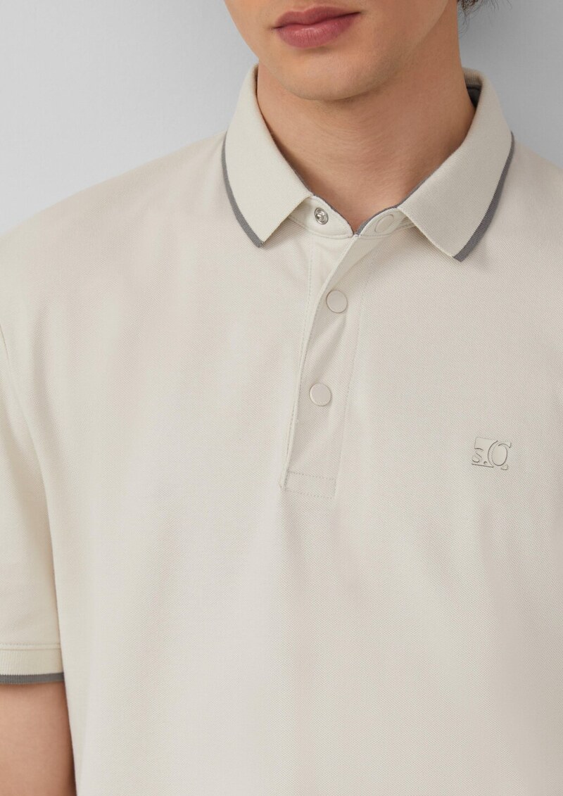 Sportives Piqué-Poloshirt mit Kontrast-Details
