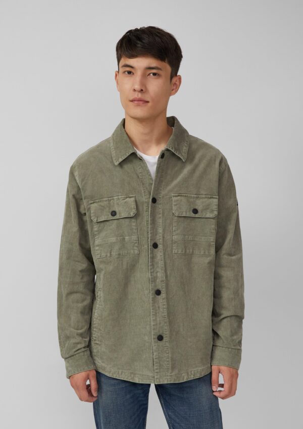 Gewaschenes Overshirt aus Cord mit Brusttaschen
