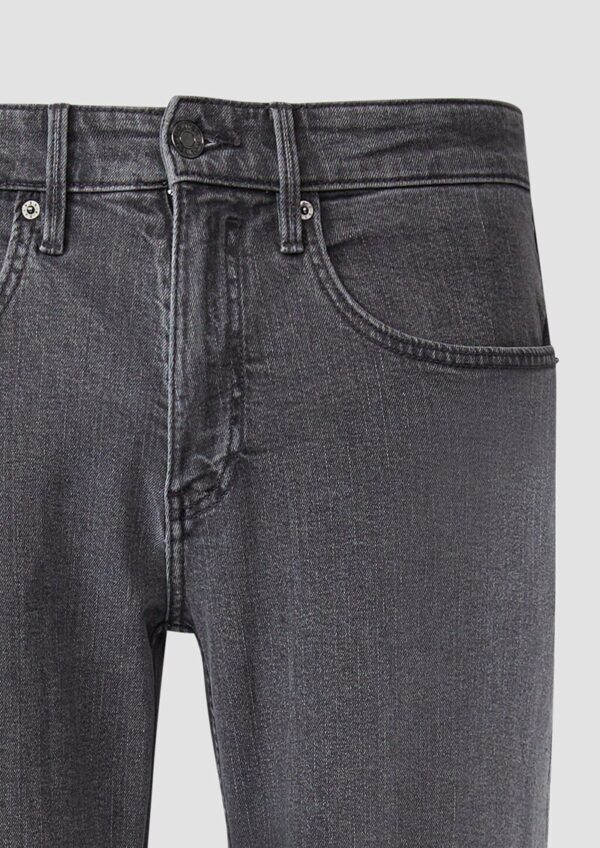 Jeans Nelio / Slim Fit / Mid Rise / Slim Leg