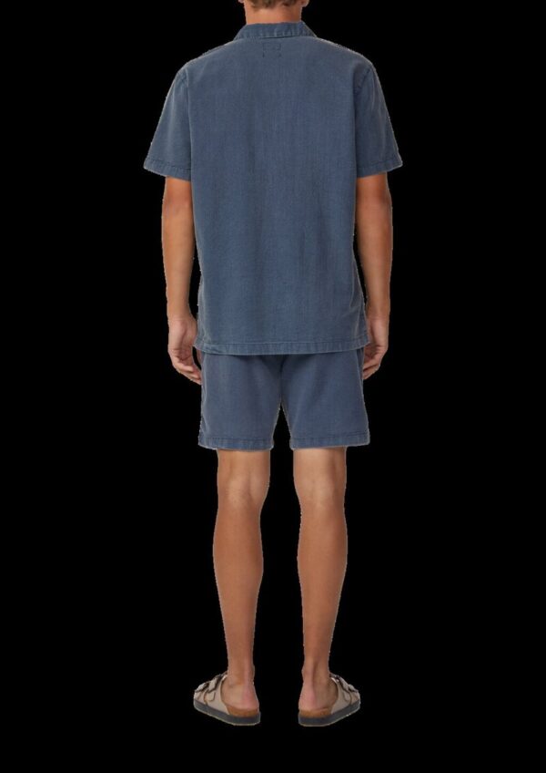 Resort Fit: Gewaschenes Hemd aus Strukturware