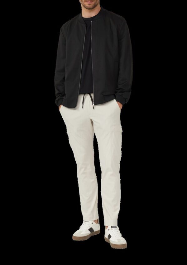 Sportive Jogpants mit Cargo-Taschen aus elastischem Jersey