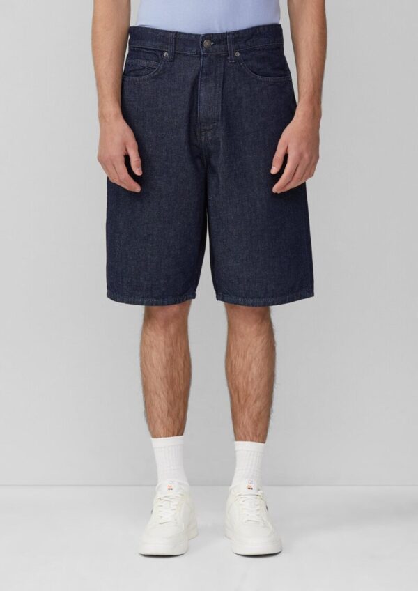 Denimshorts / Loose Fit / Mid Rise