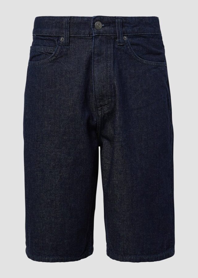 Denimshorts / Loose Fit / Mid Rise