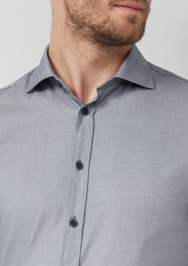 Tailored Fit: Langarmhemd mit feiner Webstruktur