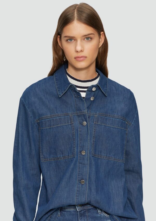 Jeans-Overshirt mit Knopfleiste und aufgesetzten Taschen