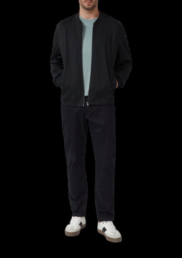 T-Shirt aus Edeljersey mit Label-Patch