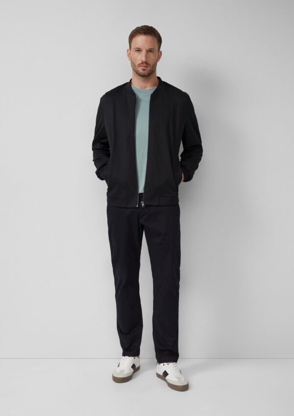 T-Shirt aus Edeljersey mit Label-Patch