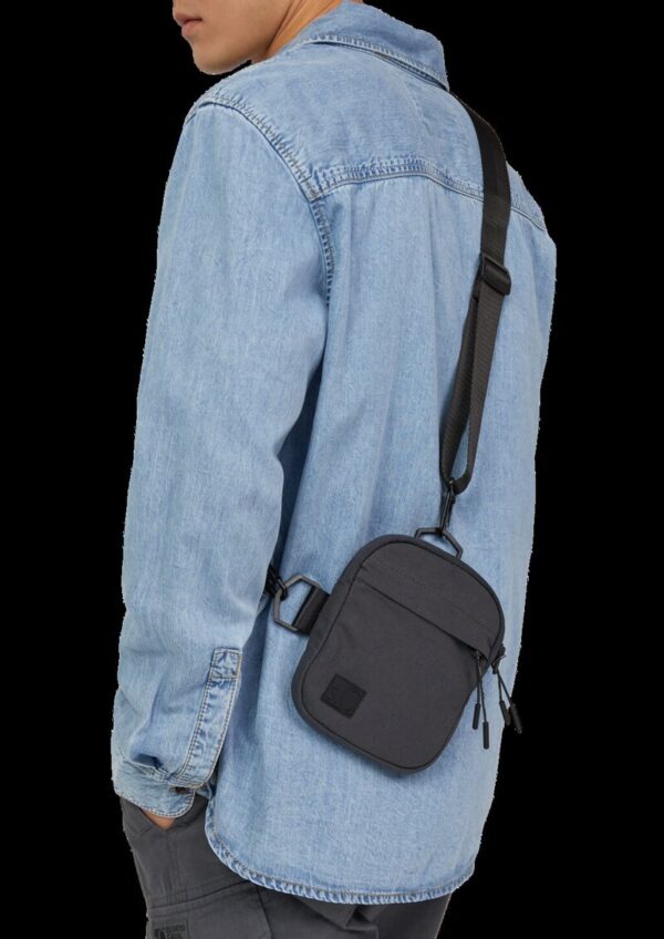 Ripstop Crossbody-Bag mit längenverstellbarem Gurt