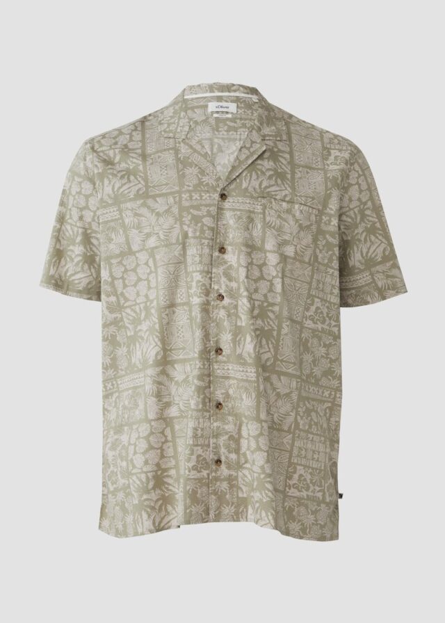 Resort Fit: Kurzarmhemd aus Viskosemix mit Brusttasche
