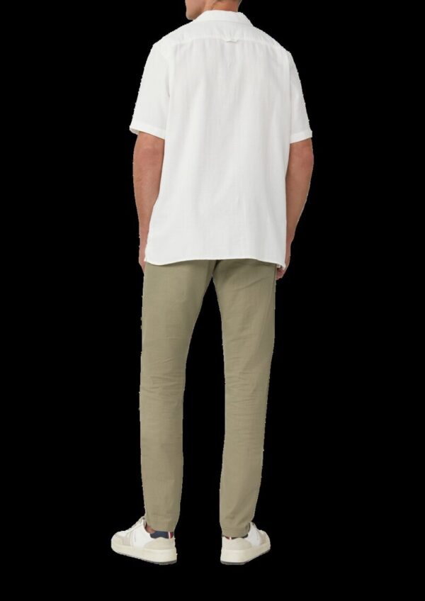 Resort Fit: Strukturiertes Kurzarm-Hemd mit Brusttasche