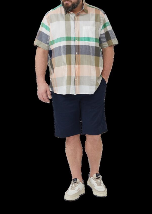 Regular Fit: Strukturiertes Kurzarmhemd mit Kentkragen