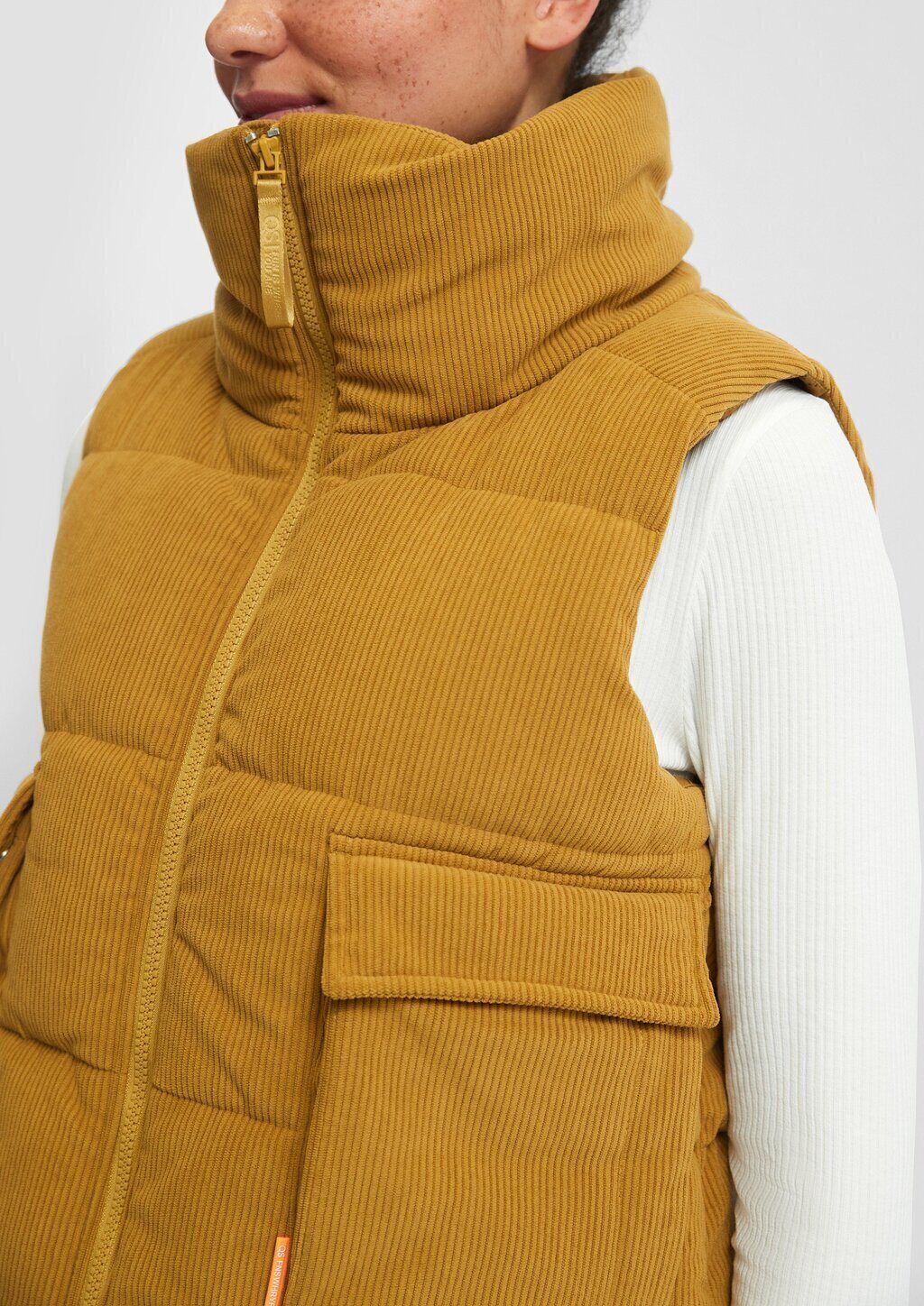 Outdoor-Weste aus Cord