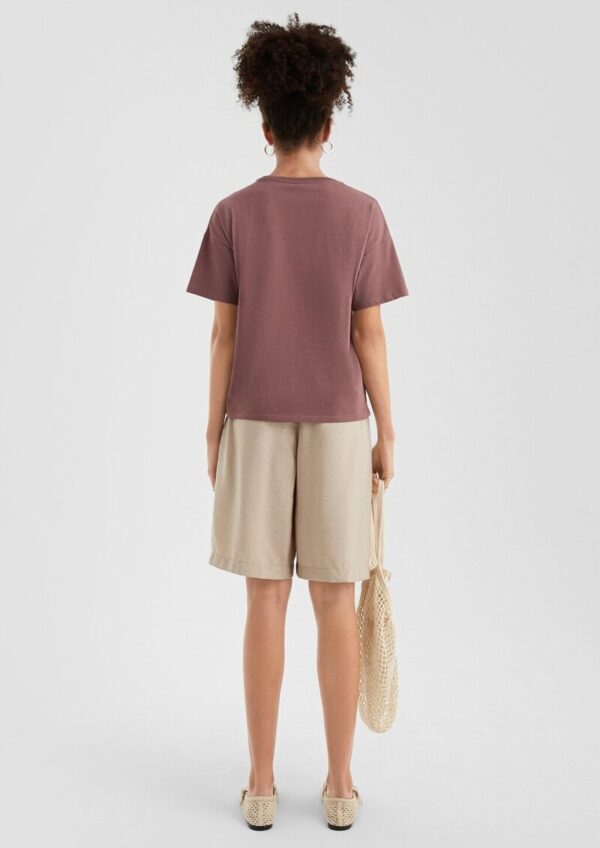 Leicht glänzende Bermuda aus Viskosemix