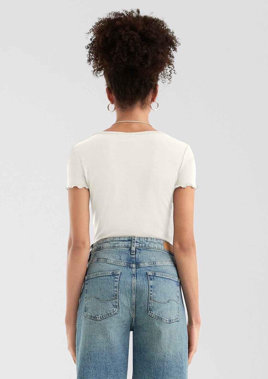 Schmal geschnittenes T-Shirt aus Rippware