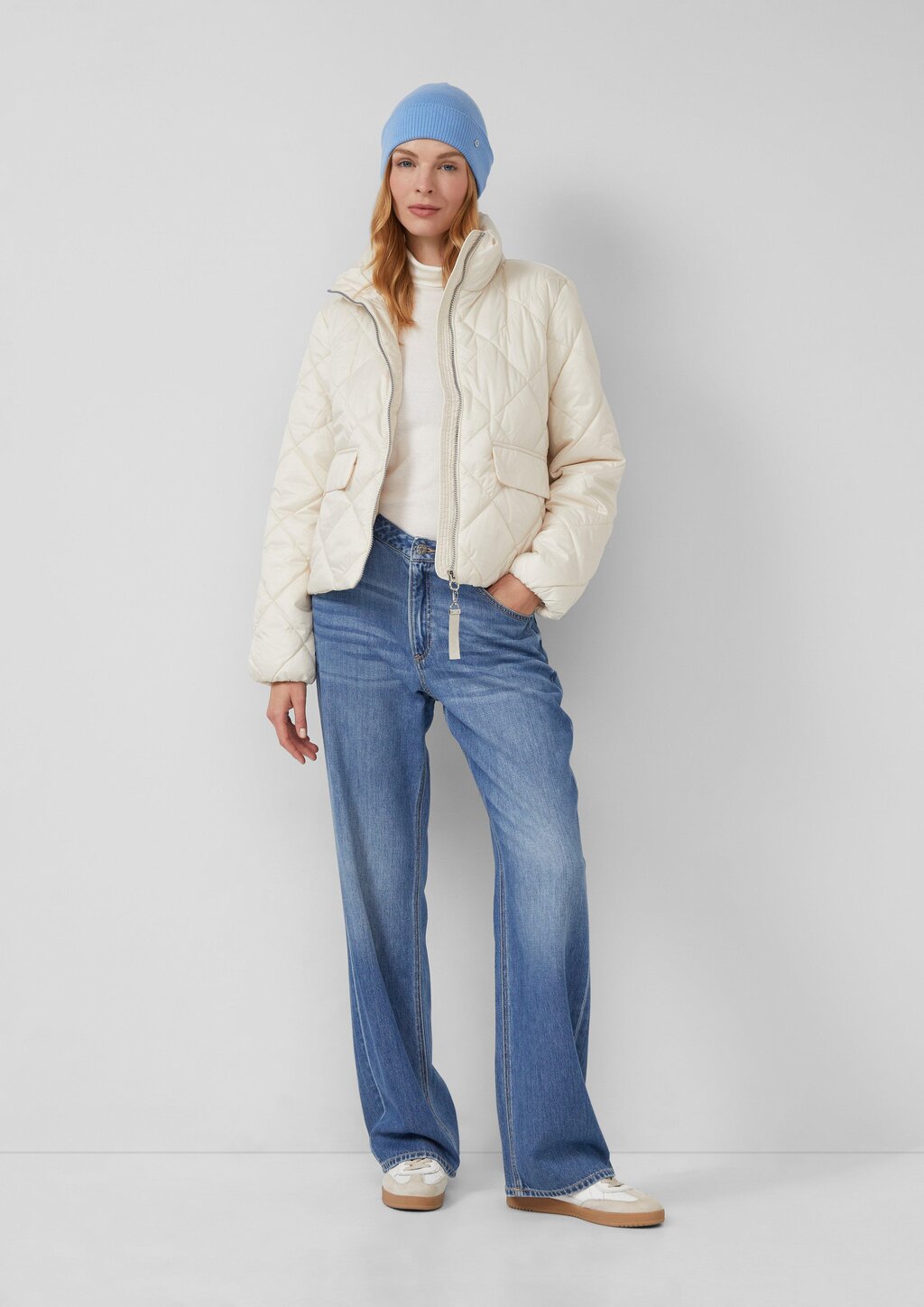 Mütze aus Feinstrick mit Logo-Ring