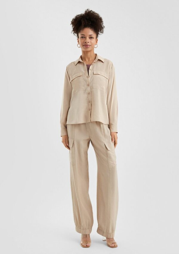 Shiny Cargohose aus Viskosemix