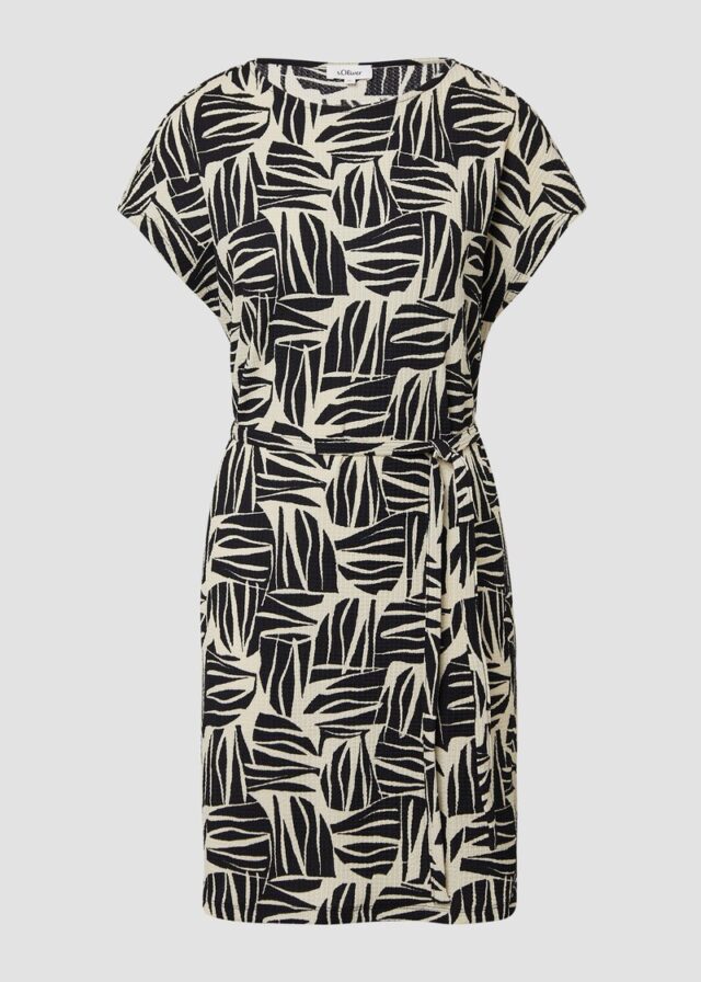 Strukturiertes Jerseykleid im Relaxed Fit mit Bindegürtel