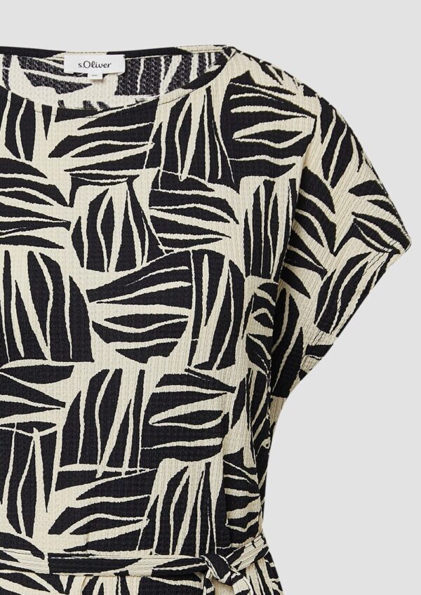 Strukturiertes Jerseykleid im Relaxed Fit mit Bindegürtel