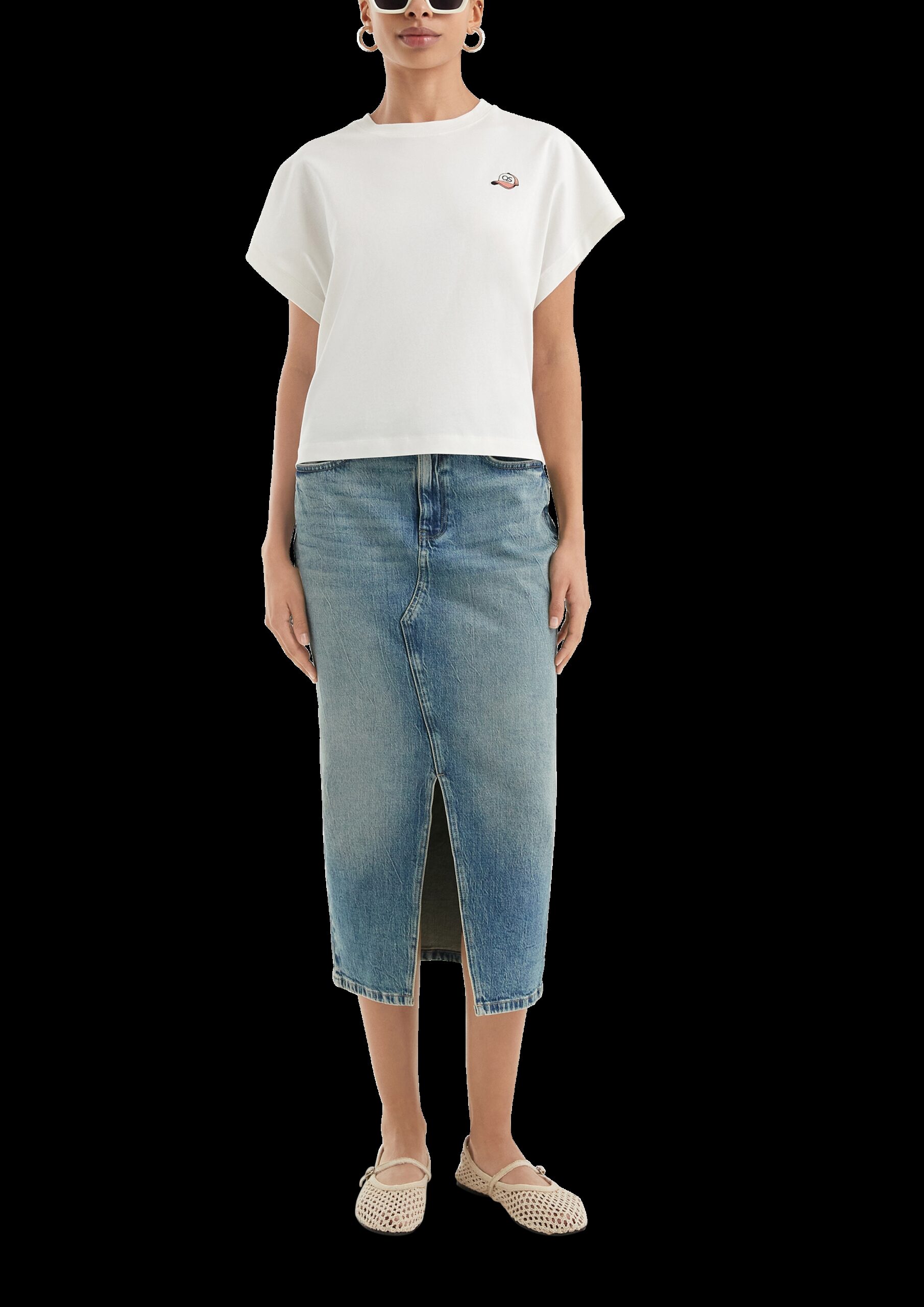 Lässiges Baumwollshirt mit kleiner Stickerei