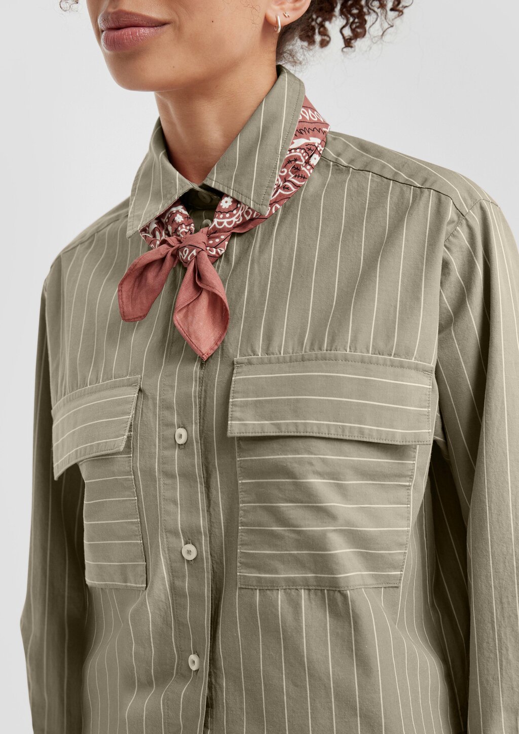 Verkürzte Bluse im Loose Fit