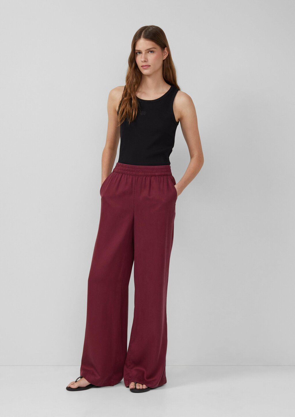 Twillhose mit Eingrifftaschen und Wide Leg
