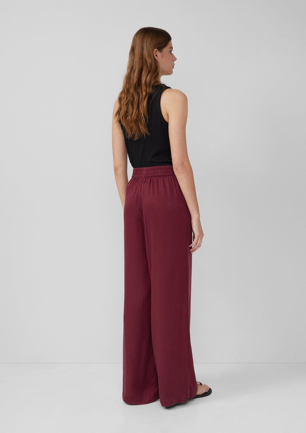 Twillhose mit Eingrifftaschen und Wide Leg