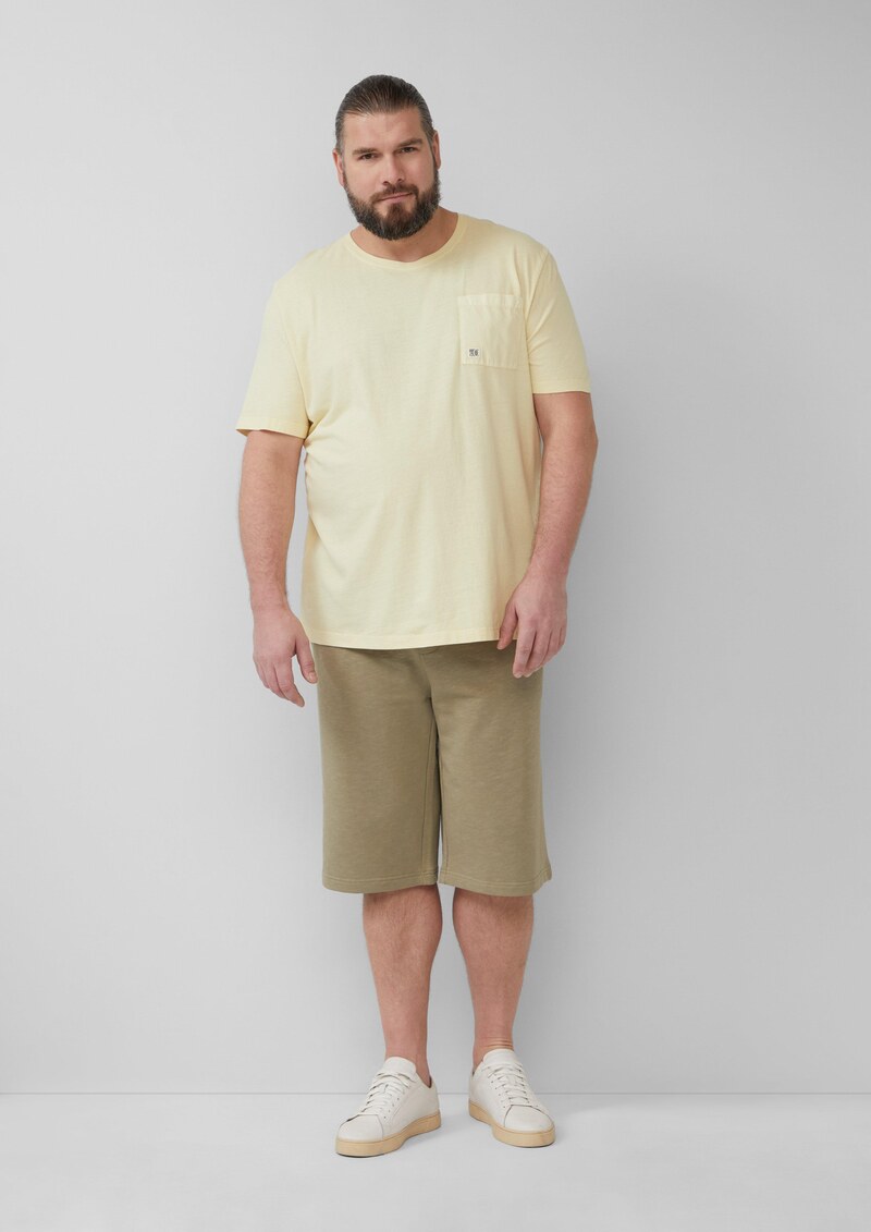 Detroit: Sweat-Bermuda mit Flammgarnstruktur im Relaxed Fit