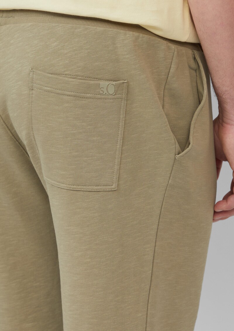 Detroit: Sweat-Bermuda mit Flammgarnstruktur im Relaxed Fit