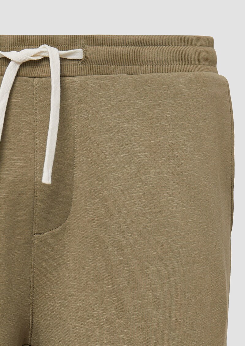 Detroit: Sweat-Bermuda mit Flammgarnstruktur im Relaxed Fit