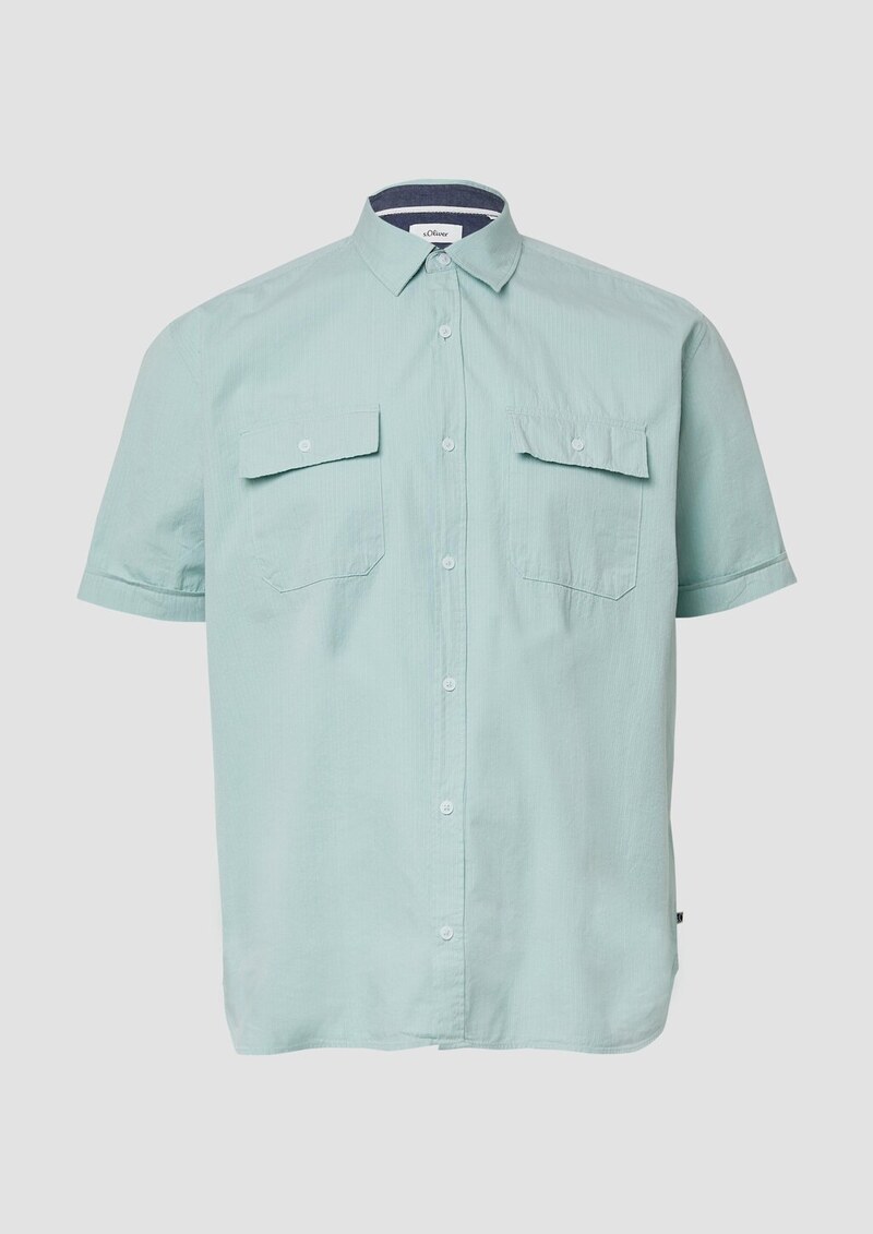 Regular Fit: Kurzarmhemd mit Strukturstreifen und Kentkragen