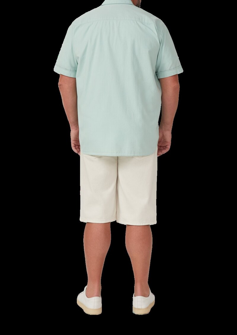 Regular Fit: Kurzarmhemd mit Strukturstreifen und Kentkragen