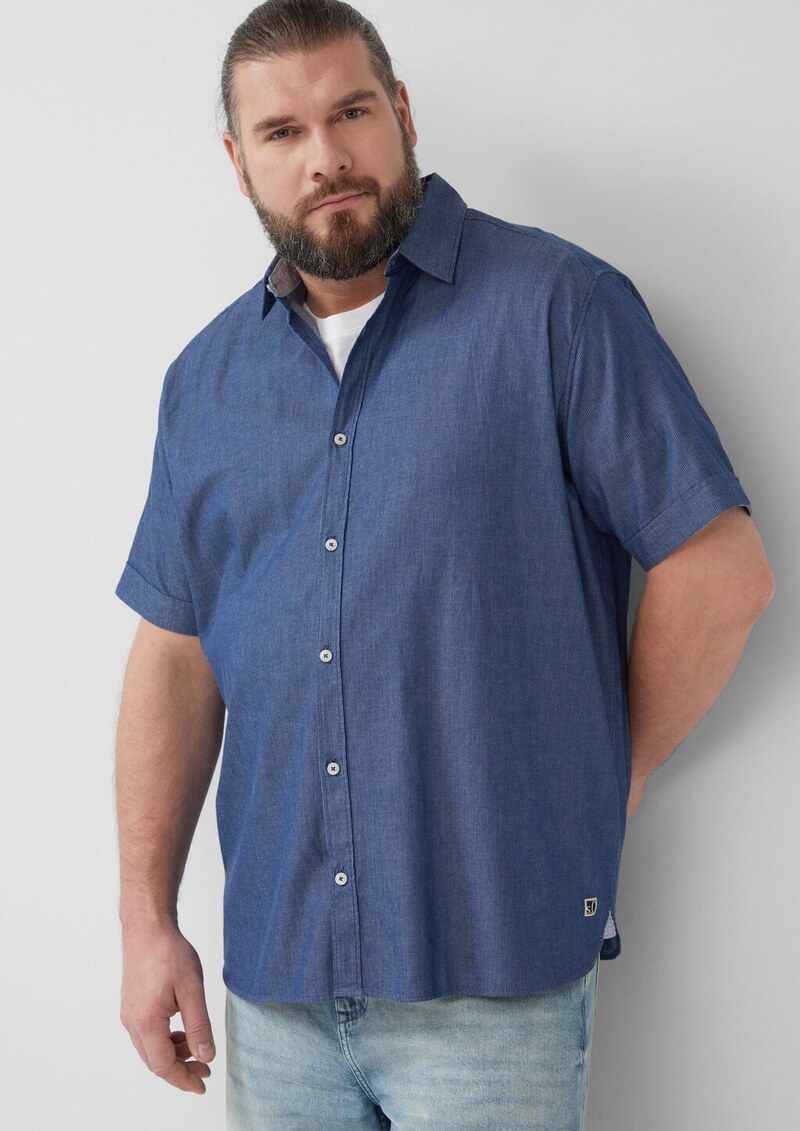 Regular Fit: Strukturiertes Kurzarmhemd aus Baumwolle mit Kentkragen