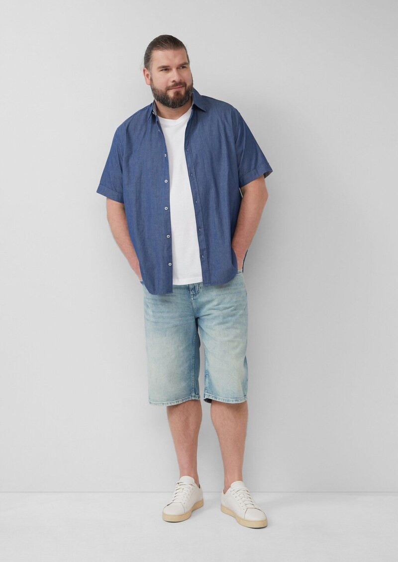 Regular Fit: Strukturiertes Kurzarmhemd aus Baumwolle mit Kentkragen