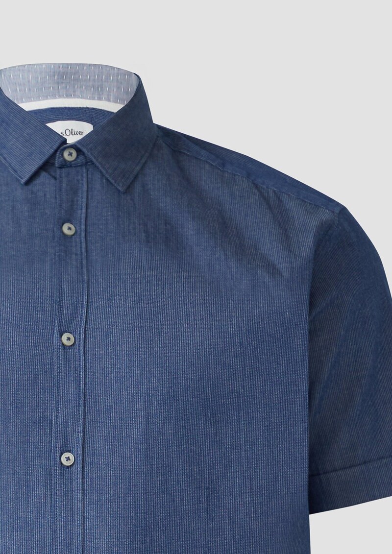 Regular Fit: Strukturiertes Kurzarmhemd aus Baumwolle mit Kentkragen